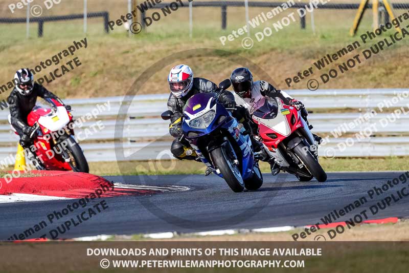 enduro digital images;event digital images;eventdigitalimages;no limits trackdays;peter wileman photography;racing digital images;snetterton;snetterton no limits trackday;snetterton photographs;snetterton trackday photographs;trackday digital images;trackday photos